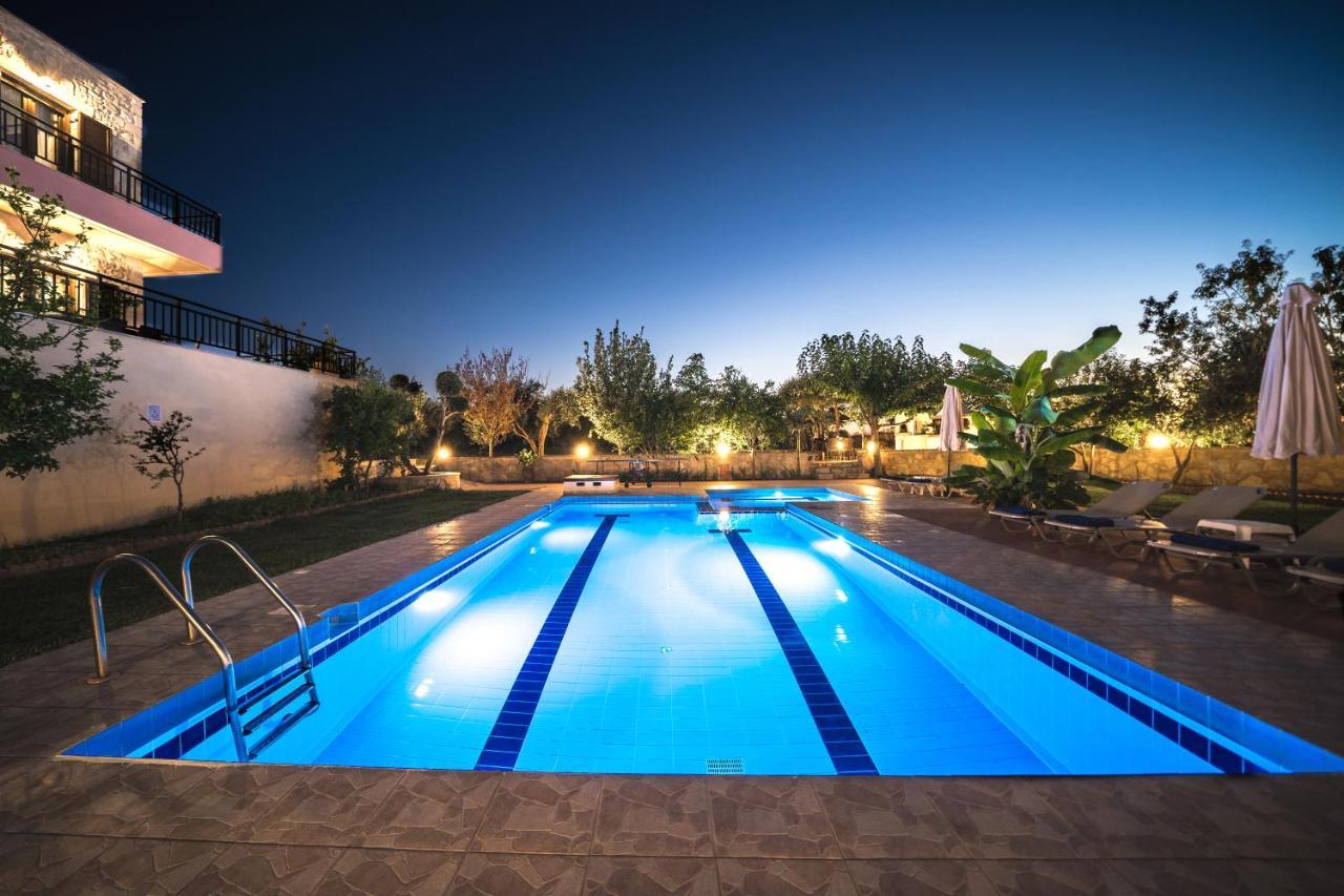 Villas Louloudaki Loutra 外观 照片