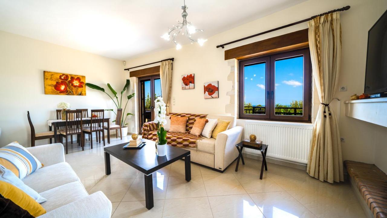 Villas Louloudaki Loutra 外观 照片