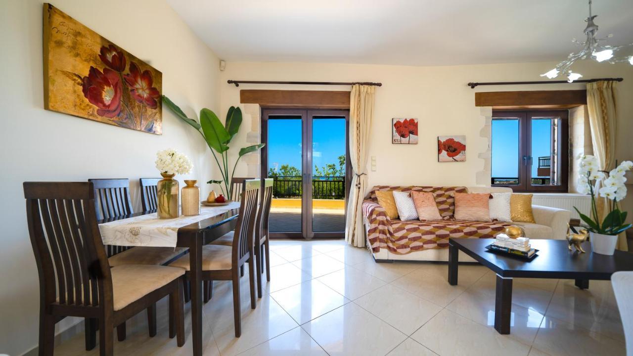 Villas Louloudaki Loutra 外观 照片