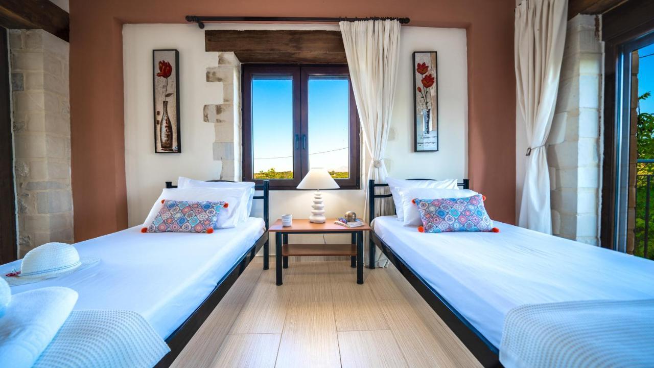 Villas Louloudaki Loutra 外观 照片