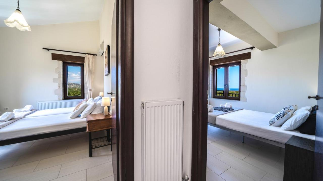 Villas Louloudaki Loutra 外观 照片