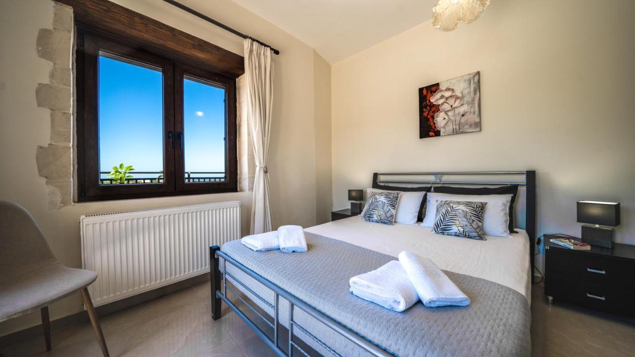 Villas Louloudaki Loutra 外观 照片