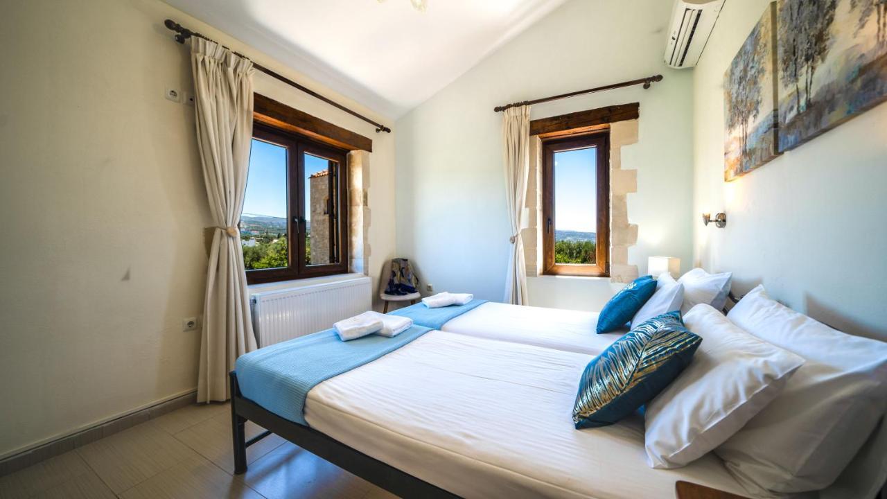 Villas Louloudaki Loutra 外观 照片